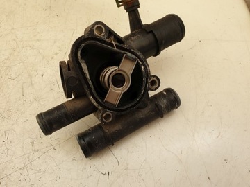 фото thumb №2, Корпус термостата renault megane i 1.9 dti eu