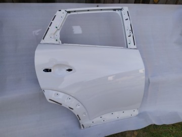 Купить Дверь задняя правый  mazda cx-3, фото thumb