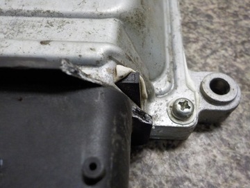 фото thumb №5, Бортовий комп'ютер блок керування двигуна volvo 2.5t 31312651