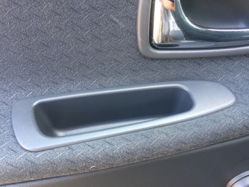 фото thumb №1, Левый кронштейн дверь ручка volvo s40 v40 2000-2004