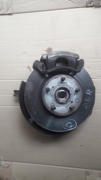 фото thumb №1, Toyota auris поворотний кулак права 2013