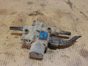 фото thumb №11, Распределитель клапан защитный volvo fh-12 2000