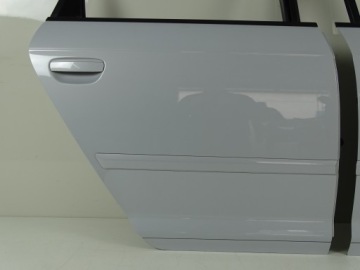 фото thumb №2, Audi a3 rs3 8p lif двері праве задні ly7f