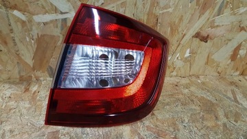 фото thumb №1, Лампа права праві зад задня skoda rapid 5jh sedan