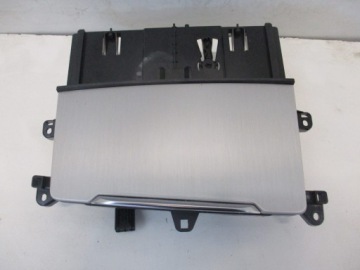 фото thumb №1, Попільничка audi q7 4m0 4m1863273a