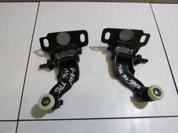 фото thumb №1, Ролик петля кронштейн дверь задняя верхний b-max 2013 rok