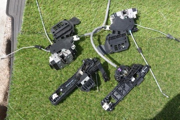 фото thumb №8, Замок двері лівий зад mercedes ml w166