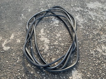 фото thumb №2, Прокладка двері перед audi a8 d4