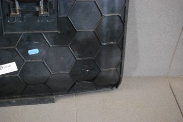 фото thumb №10, Обшивка багажника защита audi a8 d2 4d0863475a