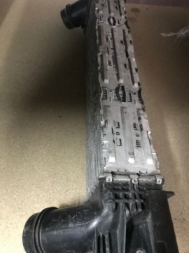 Купить Радиатор интеркулер bmw f30 f32 7600530 новая, фото thumb