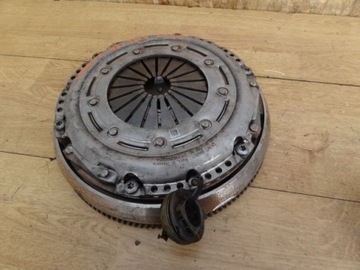 фото thumb №1, Citroen c4 cactus 2018 1,2 thp сцепление полный