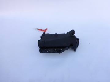 фото thumb №1, Коробка предохранителей volvo v40 13- 2.0 d3