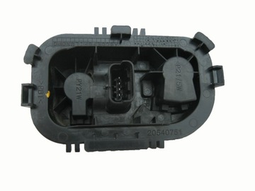 фото thumb №1, Вкладиш лівий лампи задня renault clio iv kombi 12-16