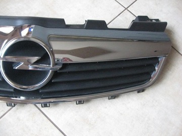 фото thumb №3, Решітка радіатора --- решітка радіатора --- opel zafira b