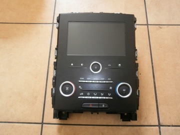 фото thumb №1, Панель дисплей renault megane iv 2016