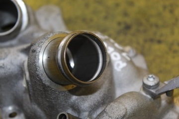 фото thumb №8, Основание насоса wody vw polo vi 1.0 mpi dfn