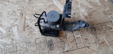 фото thumb №1, Насос abs jeep cherokee 13-19r модуль