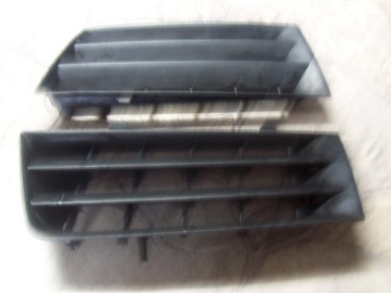 фото thumb №1, Renault megane mk2 решётки бампера