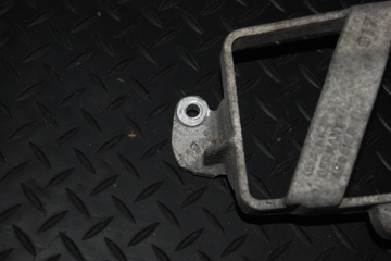 фото thumb №8, Кріплення компресора audi a8 d3 3.0 tdi 4e0616869d