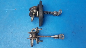 фото thumb №2, Ограничитель дверь задняя alfa romeo 147 5d идеальное состояние !