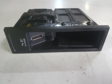 фото thumb №1, Vw passat b7 10-14r модуль интерфейс media in