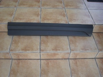 фото thumb №1, Планка двері перед права audi q3 8u0853960d