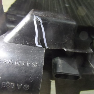 Радиатор воды пабтрубок  mercedes vito ii 639 2.2 cdi Цена, фото thumb