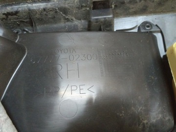 фото thumb №8, Toyota auris ii боковина двері правий перед 12-18 eu