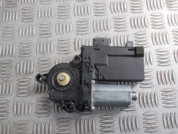 фото thumb №5, Моторчик стёкла правые перед peugeot 307 01-07