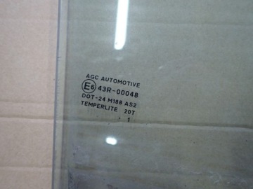 фото thumb №3, Suzuki swift 10- mk7 стекло дверь задняя правая