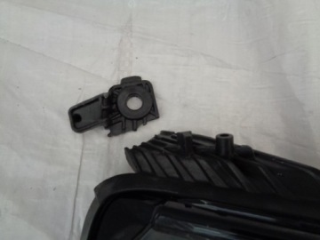 фото thumb №4, Renault оригинальный номер 260100033r лампа передняя