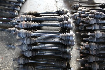 фото thumb №1, 4 bmw e90 e91 привідний вал права 7533446