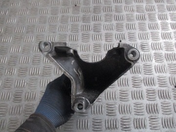 фото thumb №5, Лапи двигателя правая audi a4 b6 2.0 b 8e0199351
