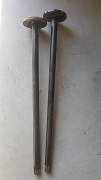 фото thumb №1, Піввісь 35 шліців mascot mascott 07-10r 3.5t 8 гвинт