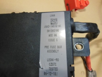 фото thumb №4, Коробка запобіжників клема range rover velar