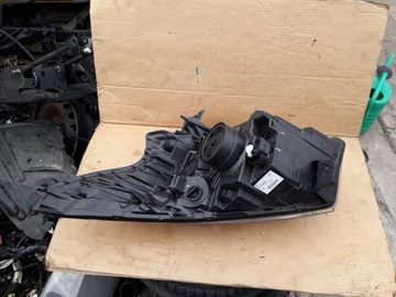 фото thumb №3, Лампа права передня renault trafic iii lift led