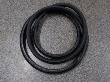 фото thumb №1, Прокладка дверь зад volkswagen golf vi 2008-2012