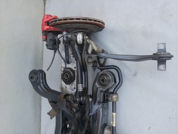 фото thumb №1, Підвіска ліва задні поворотний кулак a klasa w176 amg