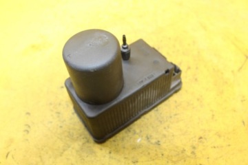 фото thumb №1, Помпа центрального замка mercedes w202 2028001648