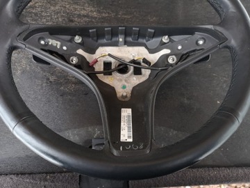 фото thumb №5, Воздуховод mercedes w204 f1 лепестки переключения кожа