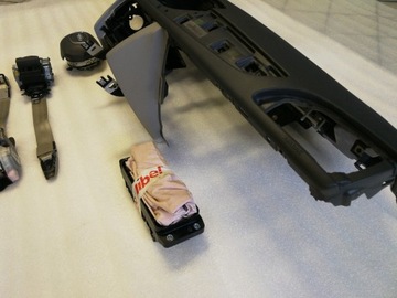 фото thumb №3, Audi a6 c7 панель консоль капот подушка безопасности