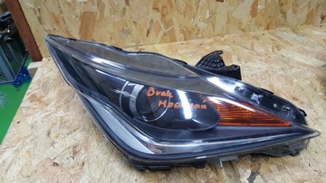 фото thumb №1, Лампа правая передняя toyota aygo ii 2 led 14 15 16