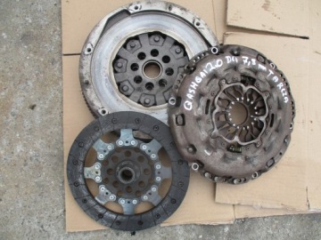 фото thumb №1, Колесо двухмассовый сцепление nissan qashqai 2.0 dci