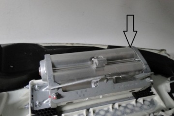 фото thumb №1, Mercedes s klasa w221 подушка пассажира w консоль