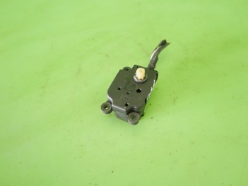 фото thumb №7, Моторчик управление обдув 38249 volvo s80 i 98-