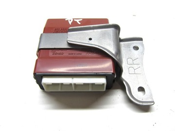 фото thumb №1, Модуль двері правий задня lexus gs450h iii 89224-30080