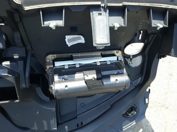 фото thumb №5, Панель роздавальна scenic ii + подушка безпеки пасажира