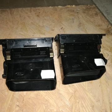 фото thumb №3, Ґрати обдув ліва права ford c-max 3m51-r018b09