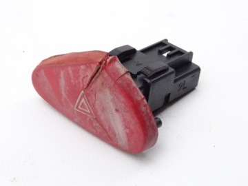 фото thumb №1, Iveco eurocargo 02-08 выключатель света аварийных