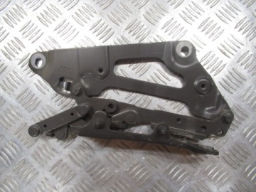 фото thumb №1, Bmw f07 gt петля капот правий 7046324